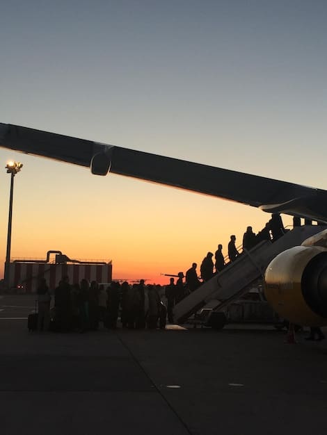 Aviation Infrastructure Bill: Industry Impact & Congressional Debate