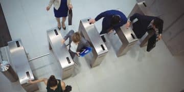Airline Passenger Satisfaction Plummets: Unpacking the 8% Drop - Cover Image