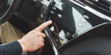 Gesture Control in Cars: Gimmick or Genuine Safety? - Cover Image