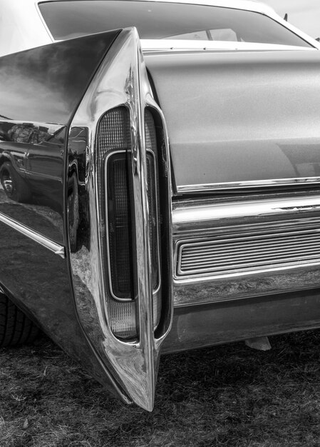 Retro Revival: How Classic Car Design Influences Modern Automotive Aesthetics
