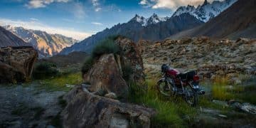 2024 Royal Enfield Himalayan Review: Worth the Adventure? - Cover Image
